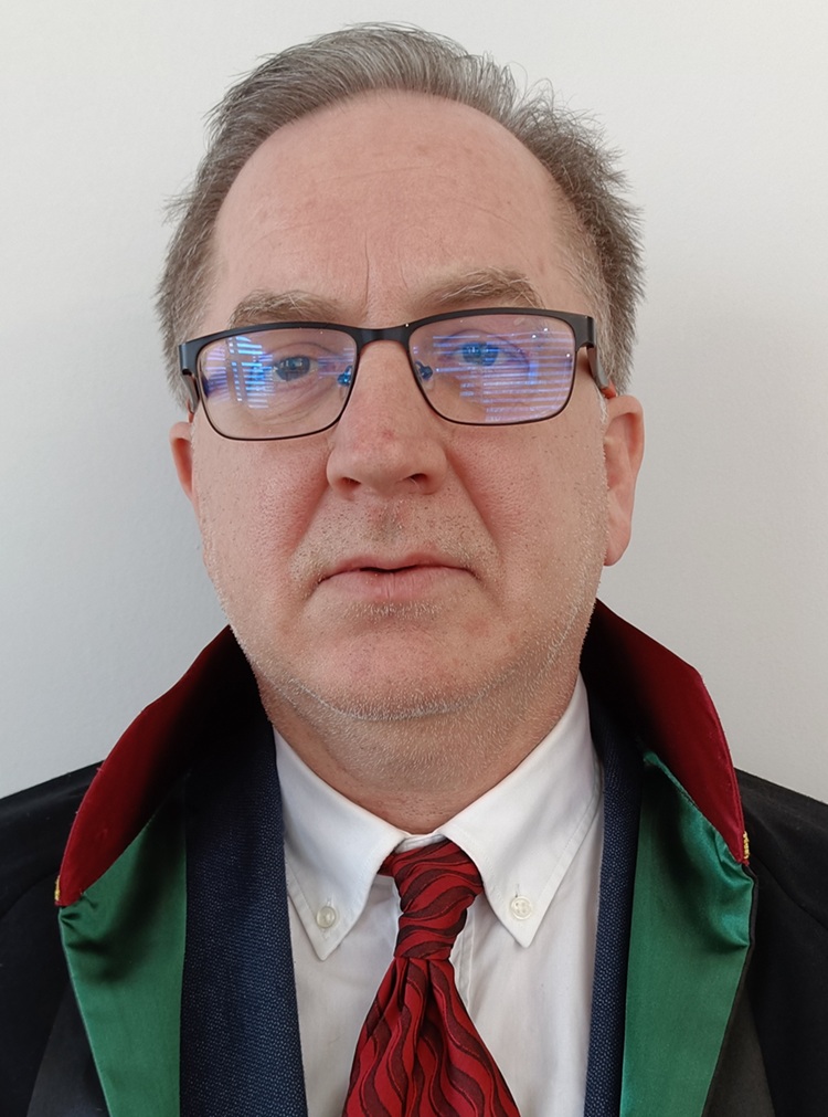 Avukat Mustafa Nur Sezer